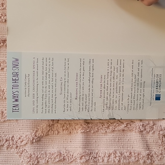 Two Children's Books, Ten Ways To Hear Snow and Snowy Day, NWOT. - Picture 6 of 9